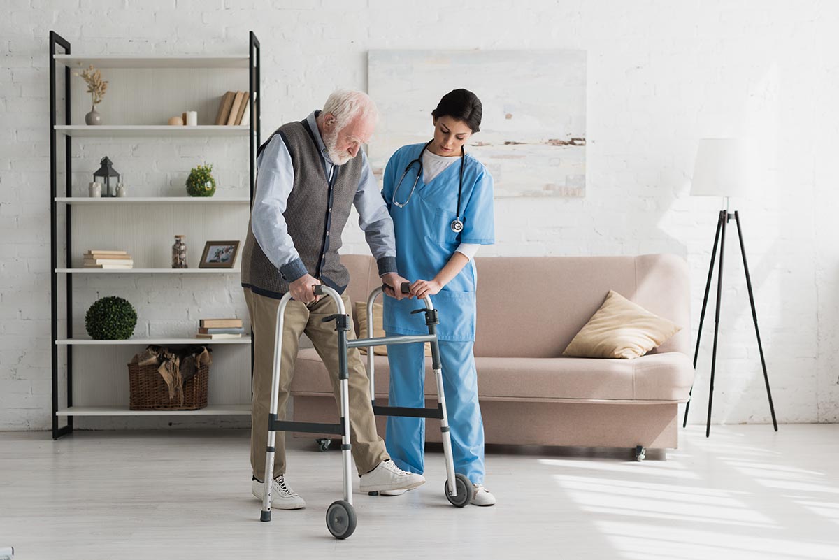 The Benefits of 24-Hour Care In Long Term Care Communities